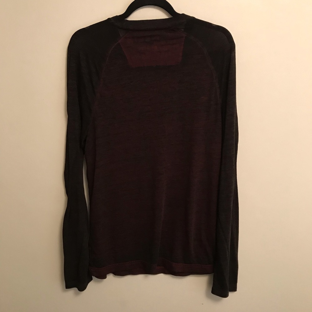 Helix top size small - Picture 2 of 5